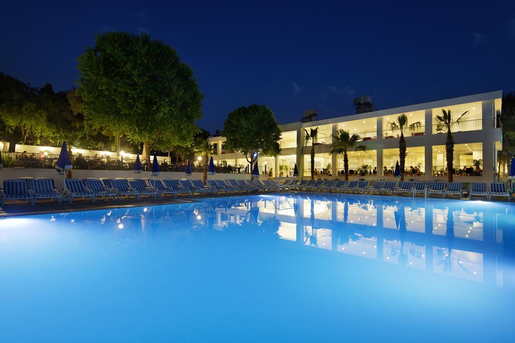 Larissa Beach Club Side Buitenkant foto